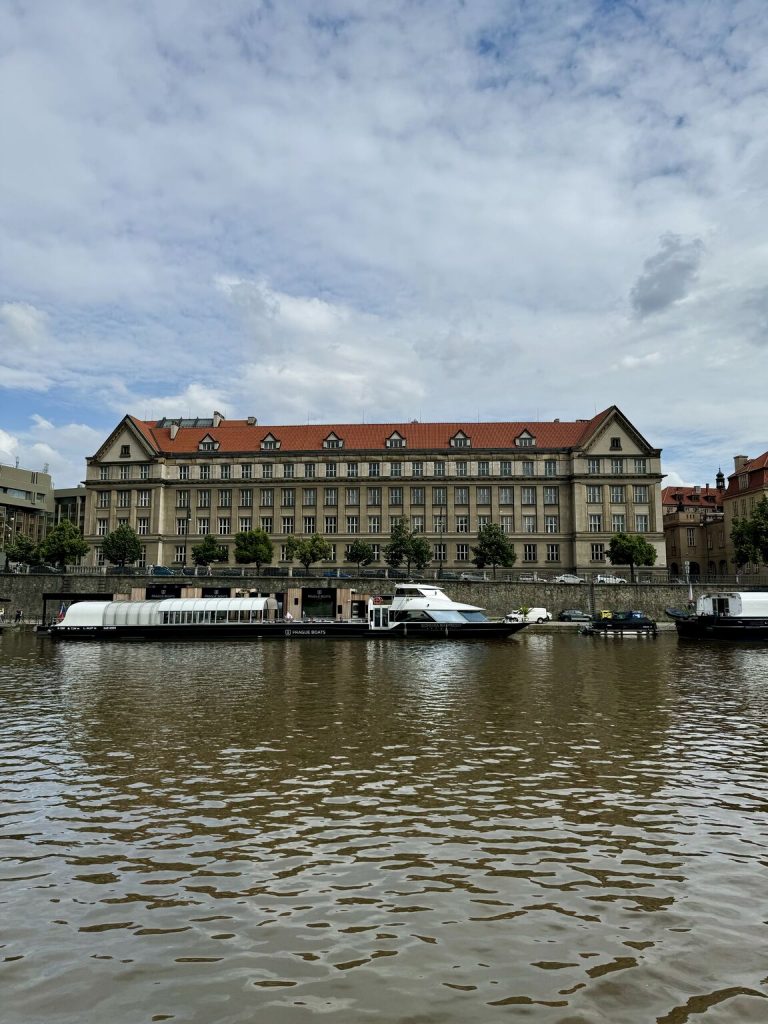 Ermal Beqiri Soft & Solution Group (3)